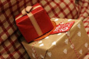 WAT IK DOE EN LAAT VOOR HET KLIMAAT – EEN TWEEDEHANDS CADEAU GEVEN, KAN DAT?