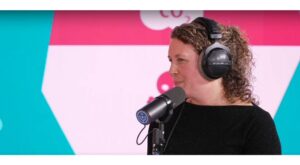 Think Big Act Now bij Happy Times Radio