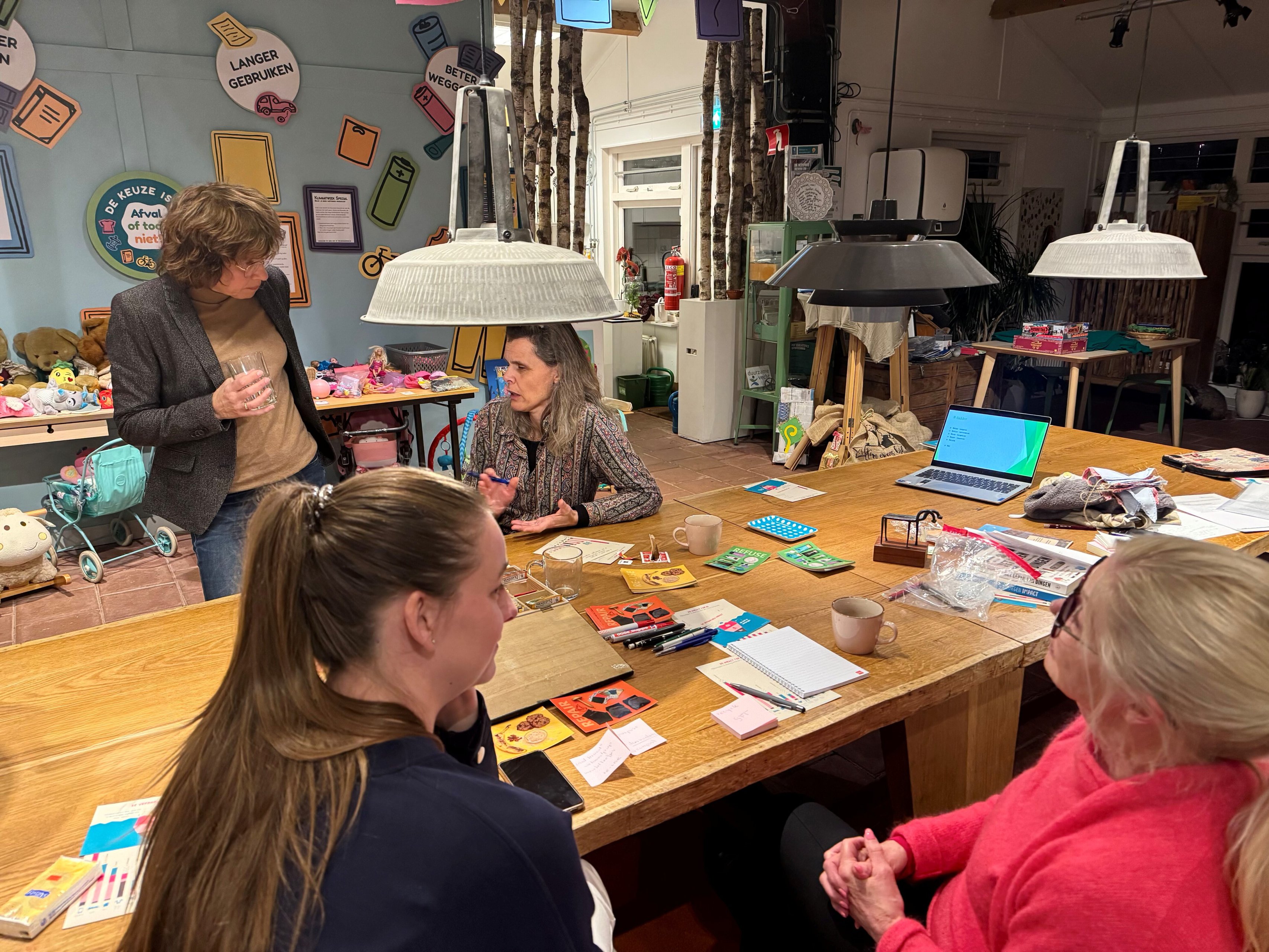 Ingeborg MEC-consuminderen-november-2025-groepsfoto