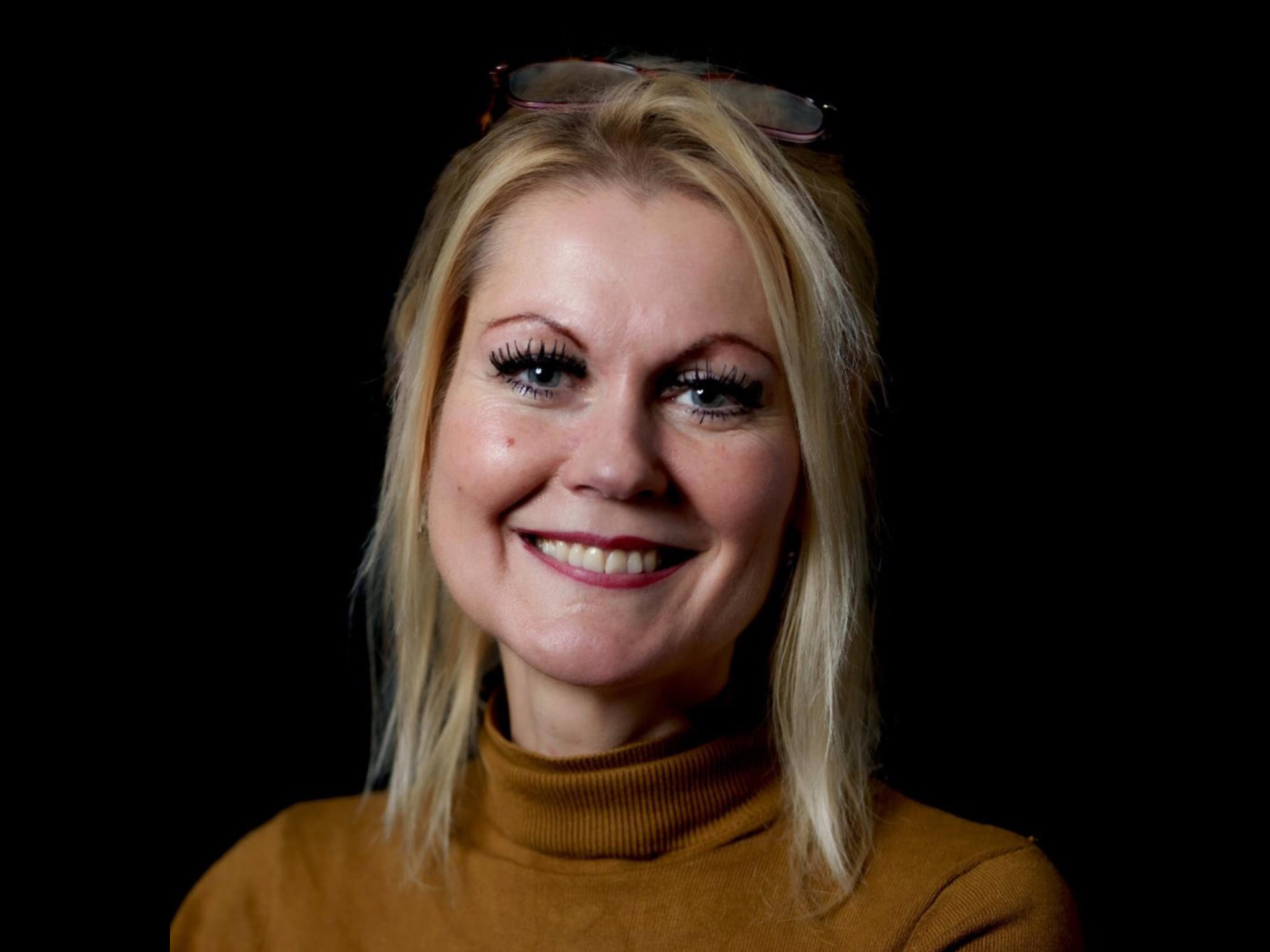 Mandy Van Valkenburg